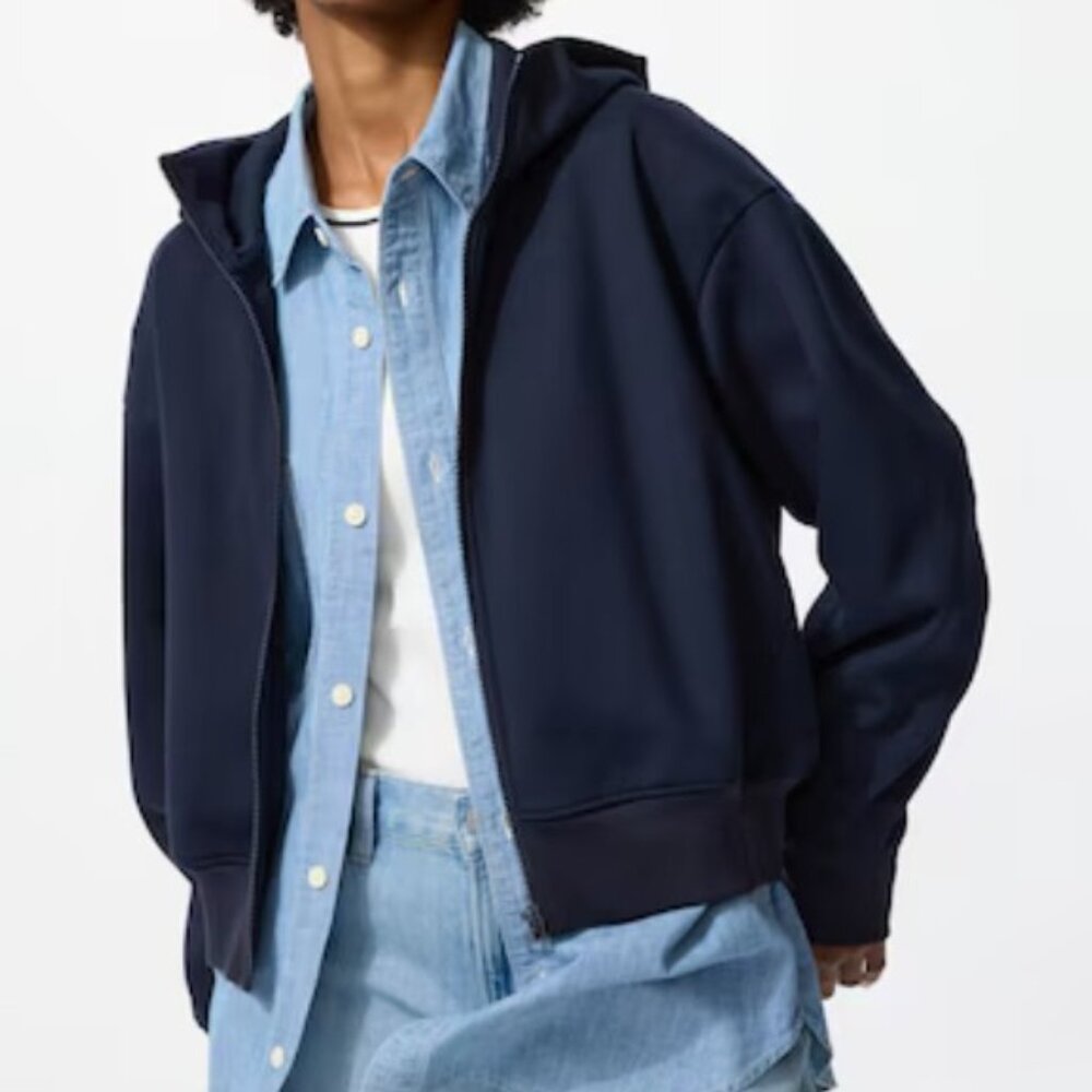Uniqlo Dry Sweat Hoodie
